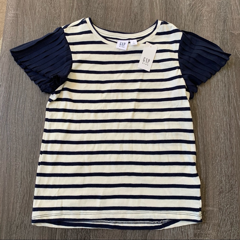 NWT Gap Girls Striped Flutter Sleeve Blouse